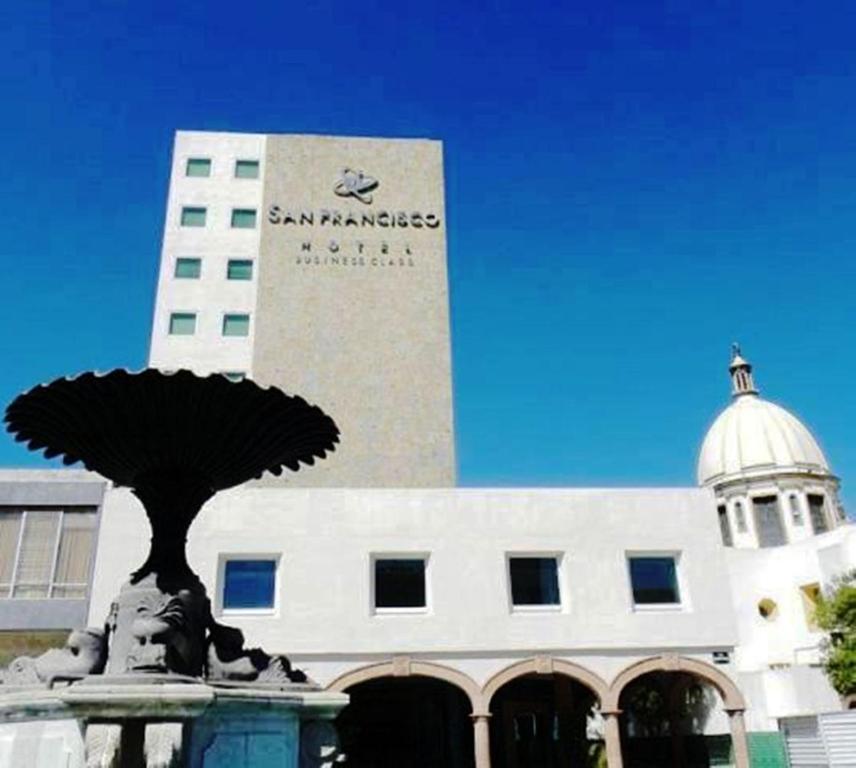 Hotel San Francisco Irapuato Business Class Extérieur photo