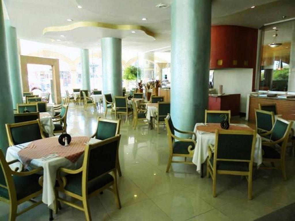 Hotel San Francisco Irapuato Business Class Extérieur photo